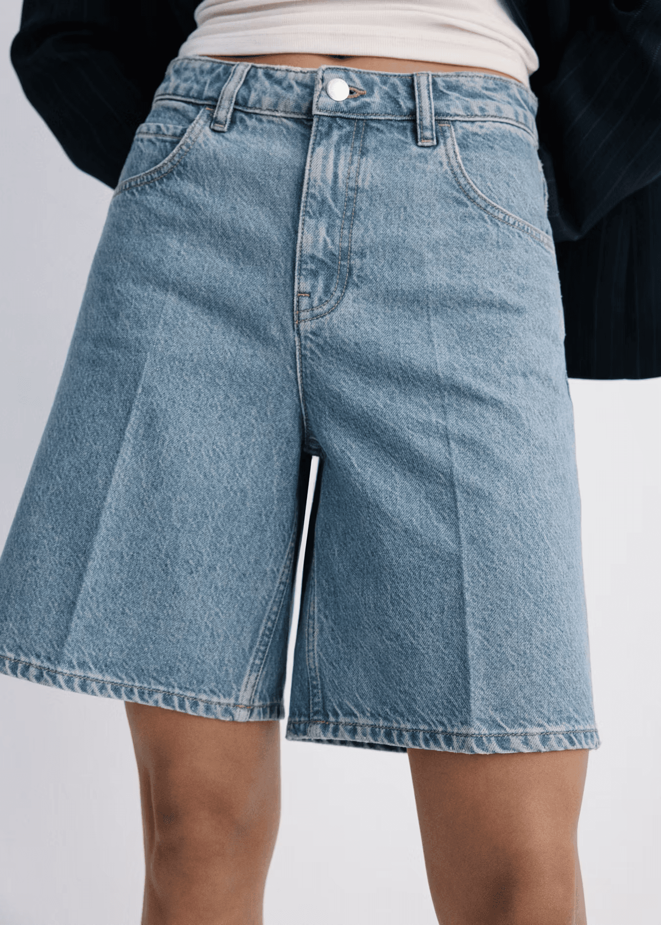 Quần short Bermuda denim cạp cao dáng suông